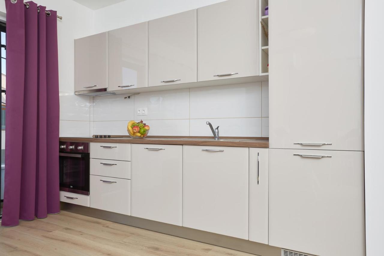 Apartments Nika Turanj Dış mekan fotoğraf