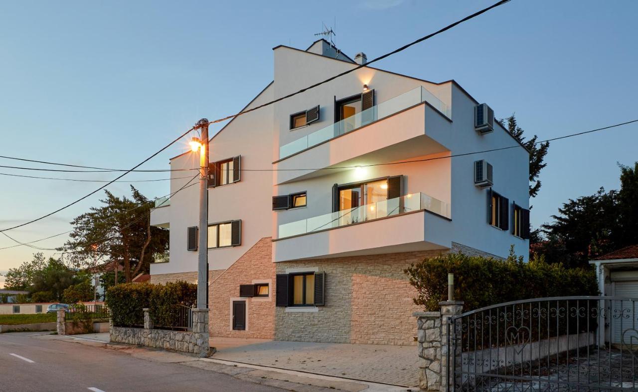 Apartments Nika Turanj Dış mekan fotoğraf