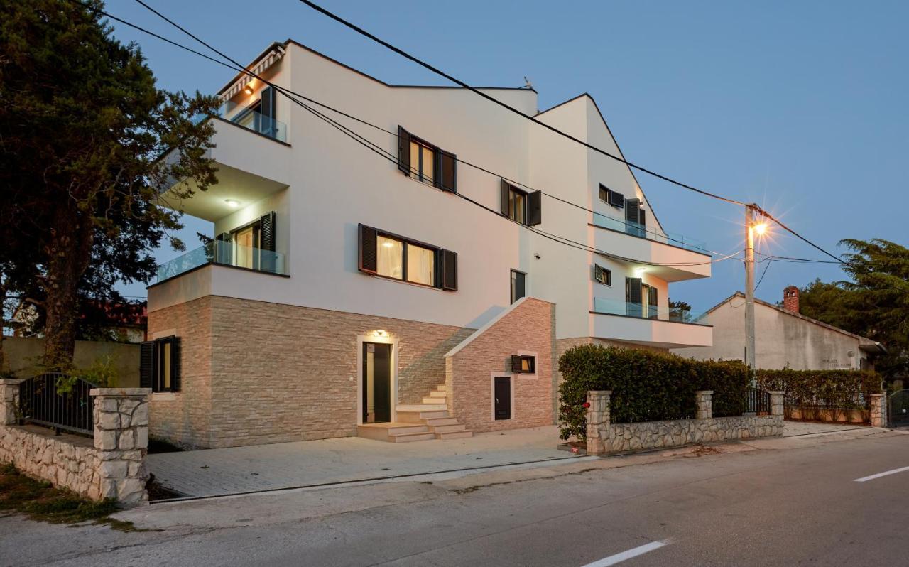 Apartments Nika Turanj Dış mekan fotoğraf