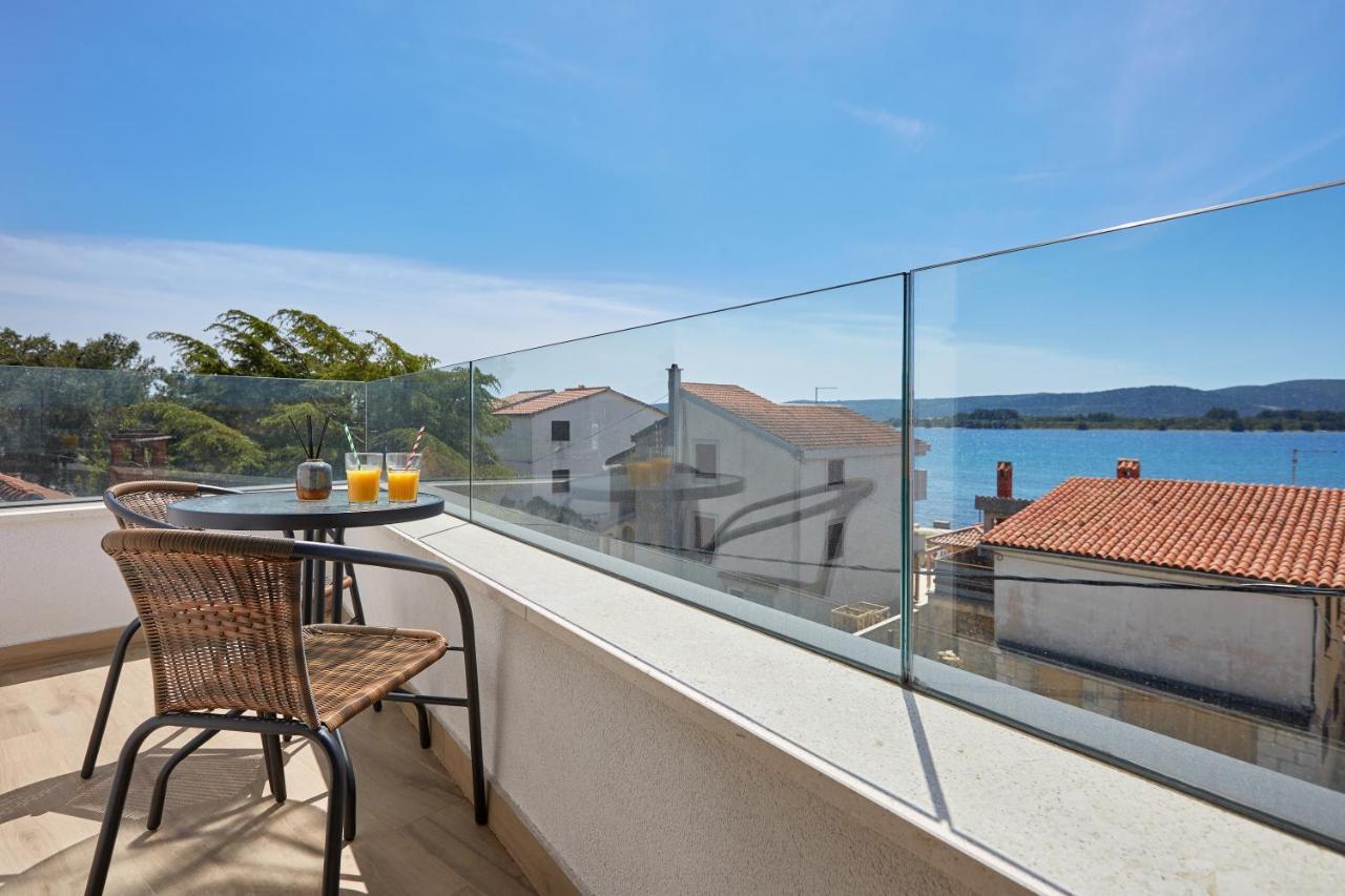 Apartments Nika Turanj Dış mekan fotoğraf
